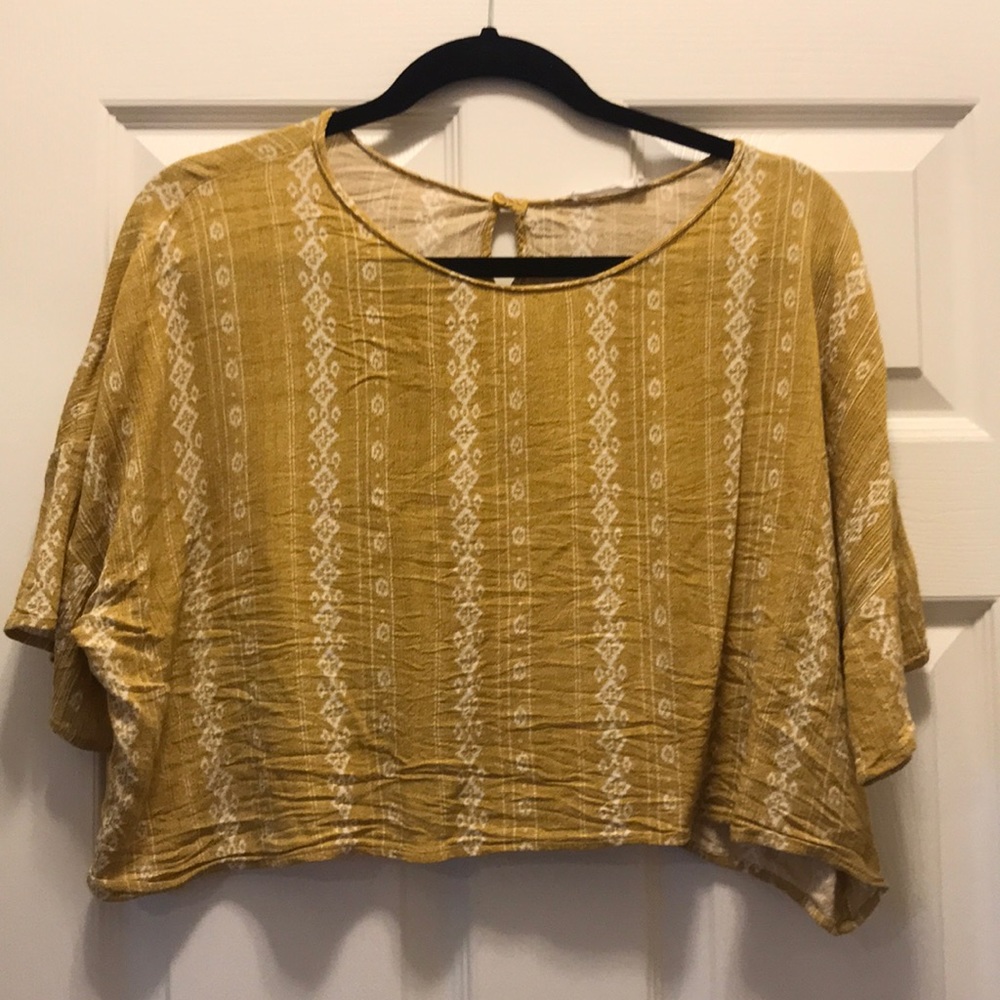 Crop top
